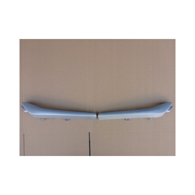 LISTWA ATRAPY GRILL RENAULT KANGOO 2013 -