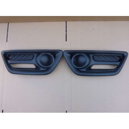 ZAŚLEPKA KRATKA RAMKA HALOGENU RENAULT CAPTUR 13-