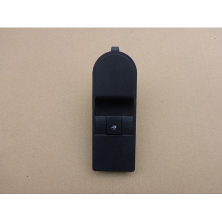 PRZEŁĄCZNIK SZYB PRAWY PRZÓD OPEL ASTRA III H HB