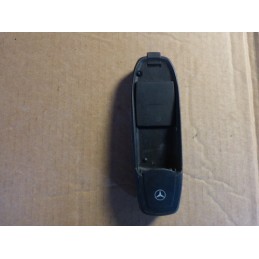 UCHWYT TELEFONU MERCEDES W219 CLS B67875846