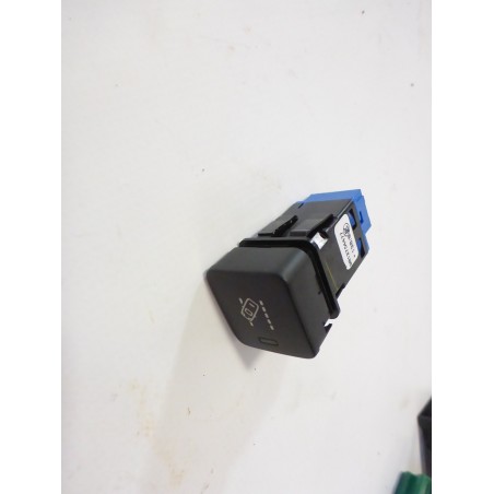 PRZYCISK ASYSTENTA PASA RUCHU CITROEN C3 III 16-