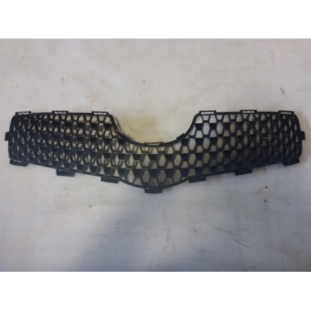 ATRAPA KRATKA GRILL TOYOTA YARIS II -05-11