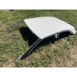 DACH SŁUPKI YARIS CROSS 21- 040