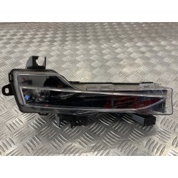 HALOGEN LED PRAWY TESLA MODEL 3 17-