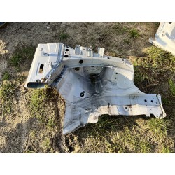 PODŁUŻNICA ĆWIARTKA PRAWA VW TAIGO 21- LC9A