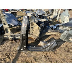 PRÓG SŁUPEK ŚRODKOWY LEWY VW ARTEON 2017- LB7R