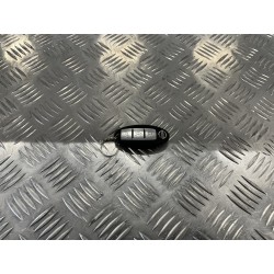 PILOT KLUCZYK NISSAN JUKE II F16 19-