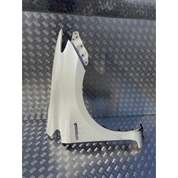 BŁOTNIK PRAWY PRZÓD TOYOTA AURIS II 13- 070