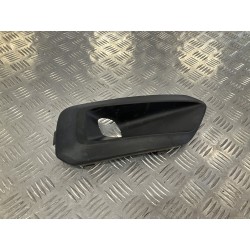 ATRAPA KRATKA HALOGENU PRAWA VOLVO XC40