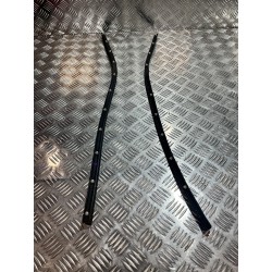 USZCZELKA MASKI SKODA OCTAVIA IV 20- 5E3823707