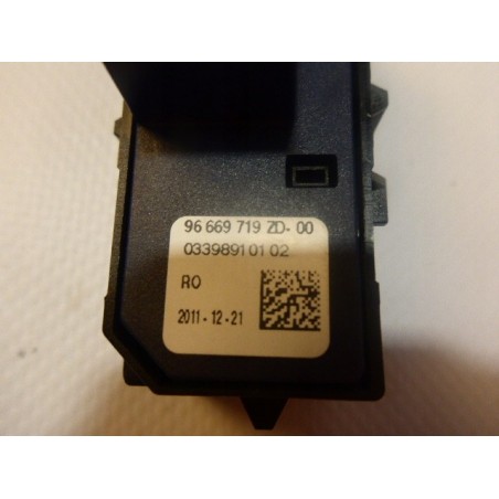 PRZEŁĄCZNIK PRZYCISK ESP CITROEN DS5 11-