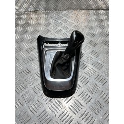 MIESZEK GAŁKA ZMIANY BIEGÓW OPEL CROSSLAND X 17- AUTOMAT