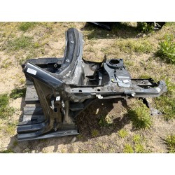 ĆWIARTKA PODŁUŻNICA PRZÓD PRAWA AUDI A4 B9