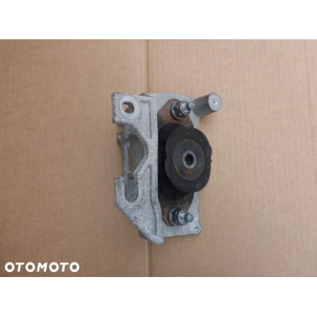 ŁAPA PODUSZKA SKRZYNI RENAULT CLIO IV 12- HB 1.5 DCI