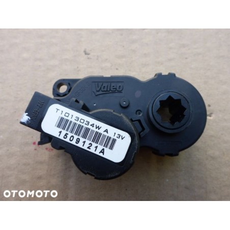 SILNICZEK NASWTAWNIK NAGRZEWNICY RENAULT CLIO IV 2012- 1.5 DCI