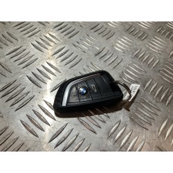 KLUCZYK PILOT BMW X1 F48 2.0 i