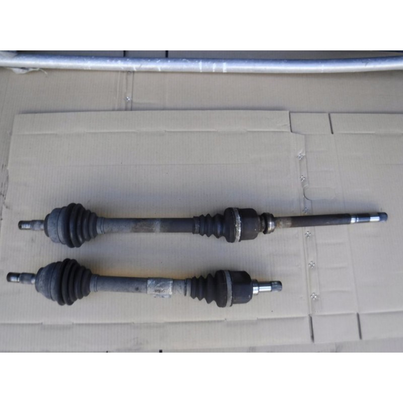 PÓŁOŚ PRAWA DŁUGA PEUGEOT 308 CC 07-13 1.6 VTI