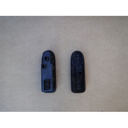 PRZEŁĄCZNIK DO SZYB PRZÓD PEUGEOT 308 07-13r 5D