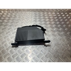 WZMACNIACZ RADIA MODUŁ VOLVO V60 II