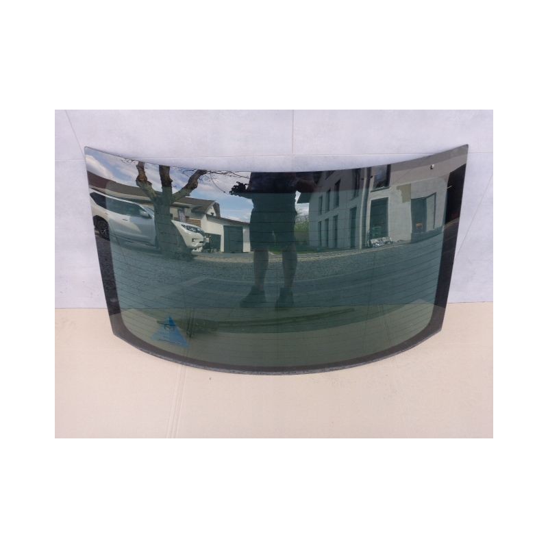 SZYBA TYŁ TYLNA MAZDA 3 SEDAN 09-13