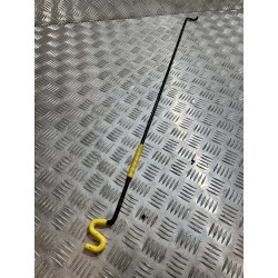 PODPORA DRUT MASKI SEAT ATECA 16-