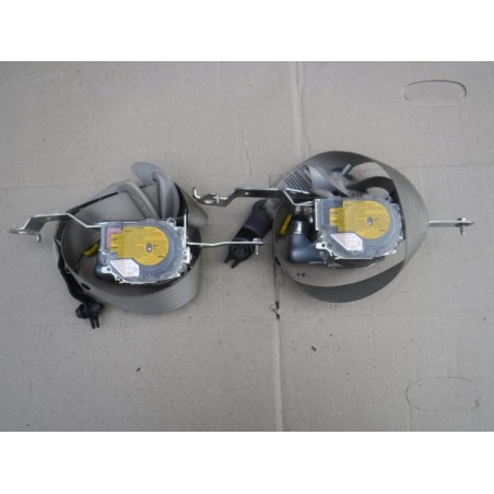 PAS BEZ. PRAWY LEWY PRZÓD SUBARU LEGACY IV 03-09