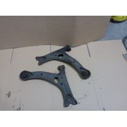 WAHACZ PRAWY PRZÓD TOYOTA PRIUS 03-09