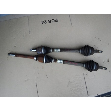 PÓŁOŚ LEWA KRÓTKA CITROEN C4 PICASSO II 1.6 E-HDI