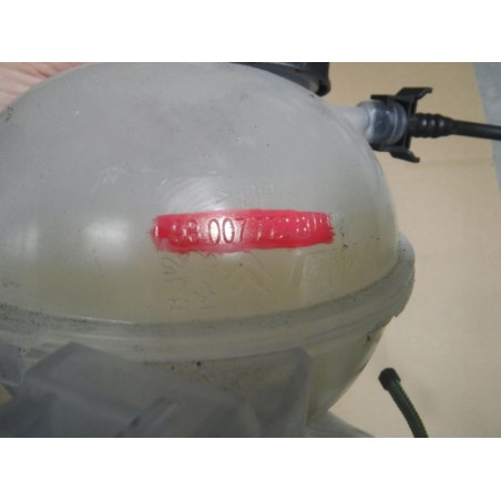 ZBIORNIK WYRÓWNAWCZY CITROEN C4 CACTUS 18-