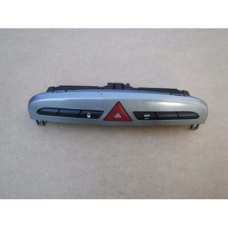 WŁĄCZNIK ŚWIATEŁ AWARYJNYCH ESP 1.6 PEUGEOT 308