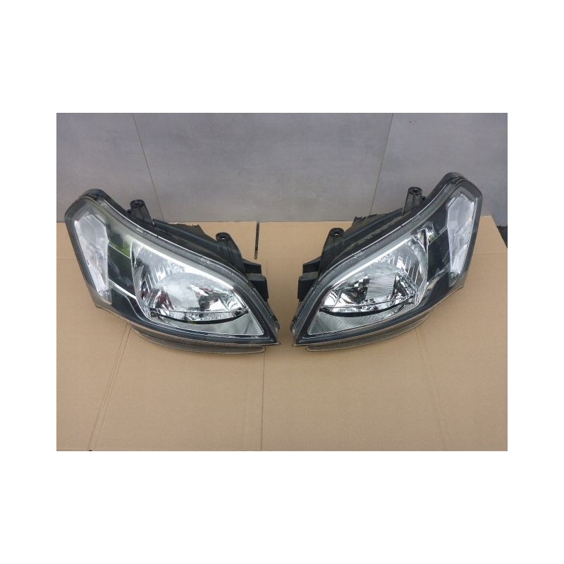 LAMPA PRAWA LEWA PRZÓD ANG. KIA SOUL 08-