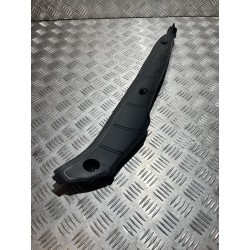 WYGŁUSZENIE BŁOTNIKA PRZÓD LEWE AUDI A3 8Y 20- 8Y0821111