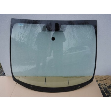 SZYBA PRZÓD CZOŁOWA PEUGEOT 5008 09-