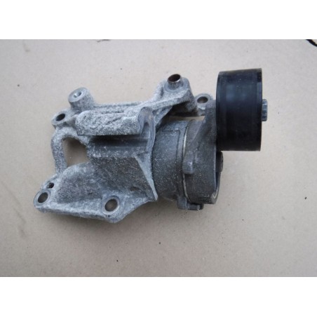 ŁAPA ALTERNATORA PEUGEOT 2008 1.2 VTI 13-