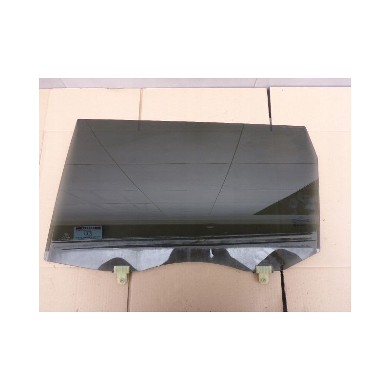 SZYBA DRZWI LEWA TYŁ KIA SOUL 08-