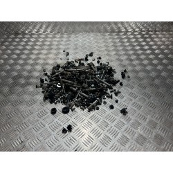 ŚRUBY SPINKI Z DEMONTAŻU HONDA JAZZ V 20-