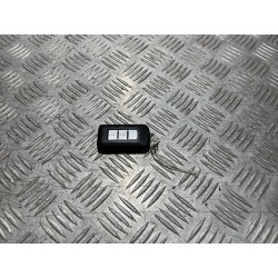 PILOT KLUCZYK MITSUBISHI ECLIPSE CROSS 17-