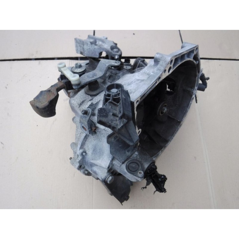 SKRZYNIA BIEGÓW PEUGEOT 2008 13- 1.2VTI 20CR14