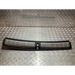 OSŁONA PROGU BAGAŻNIKA BMW X1 F48