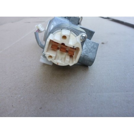 STACYJKA KLUCZYK SUBARU LEGACY IV 03-09