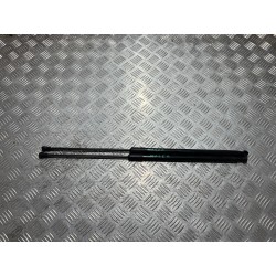 SIŁOWNIKI MASKI KOMPLET DACIA DUSTER II 18-