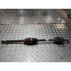 PÓŁOŚ PRAWA DŁUGA DACIA DUSTER II 18- 1.3 TCE