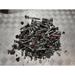 ŚRUBY SPINKI Z DEMONTAŻU DACIA DUSTER II 18-