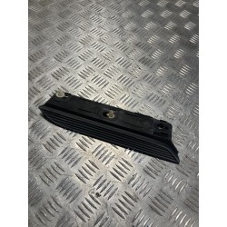 ZAŚLEPKA LISTWA MASKI PRAWA SUZUKI IGNIS III 16-