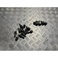 ŚRUBY ZŁODZIEJKI KÓŁ RENAULT CLIO V LIFT 23-