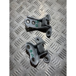 ZAWIASY DRZWI LEWY PRZÓD KOMPLET TOYOTA AYGO X 22- 040