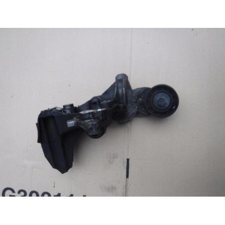 ŁAPA PODUSZKA SILNIKA PEUGEOT 5008 1.6 09-