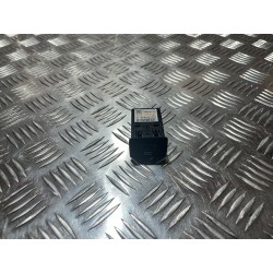 PORT GNIAZDO USB DACIA JOGGER 22-