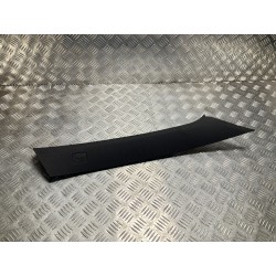 OSŁONA SŁUPKA A PRAWA MERCEDES GLA X156 CZARNA