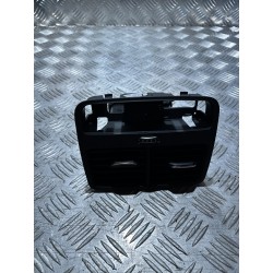 KRATKA NAWIEWU TYŁ AUDI A4 B9 15- 8W0819203B